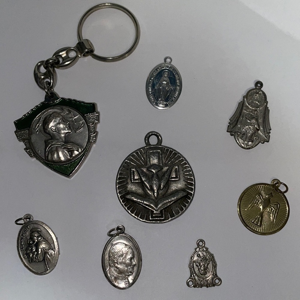 𝅺RELIGIOUS charm collection.  Seven piece jewelry, accessory collection